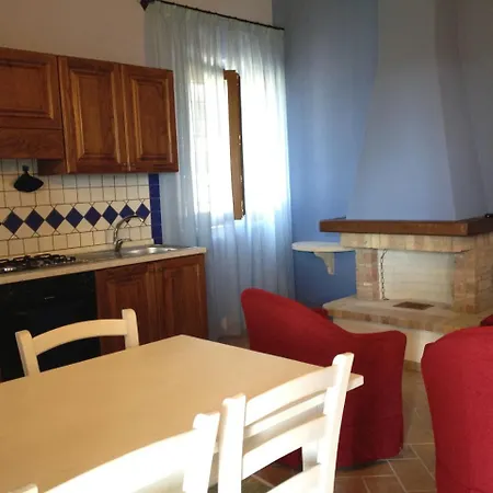 Testa Di Lepre Sleeps 3 Air Con Villa
