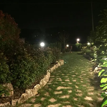 Villa Testa Di Lepre Sleeps 3 Air Con Monte Campano